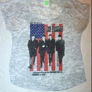 The Beatles 2004 Green Apple Label 1964 British Invasion Grey Tshirt Size Large